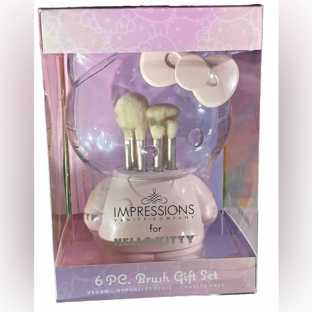 Hello Kitty® 6-PC Brush Gift Set